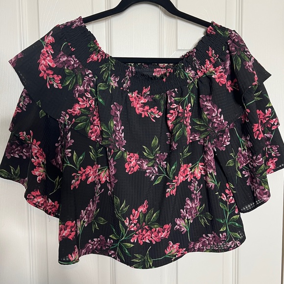 🌺 NWT! Boho Ruffle Blouse - Picture 3 of 6